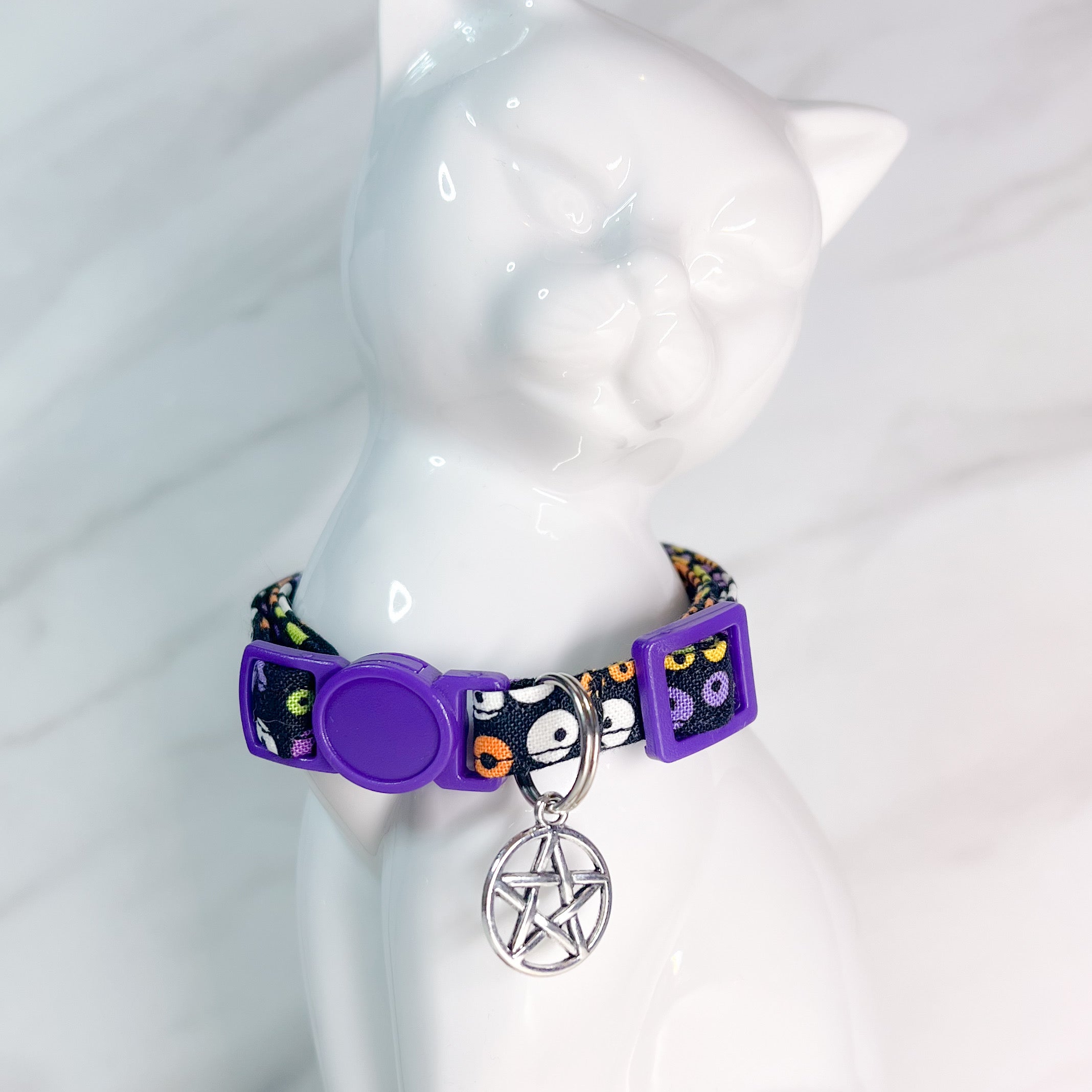 Pentagram cat clearance collar